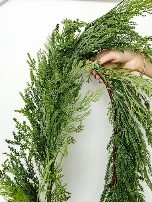 Deluxe Mixed Cedar Garland - 6'