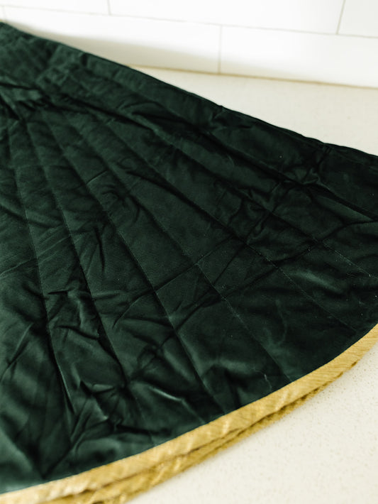 Green Velvet Splendor Tree Skirt - 54"