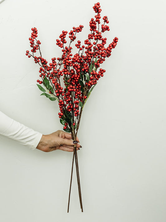 Red Berry Bundle - 30"