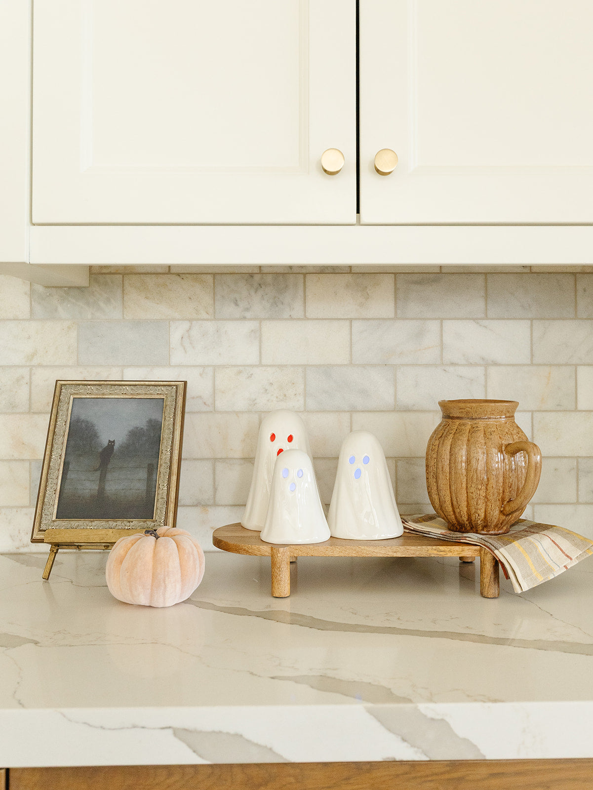 Fluted Pitcher - 2.5 Quarts