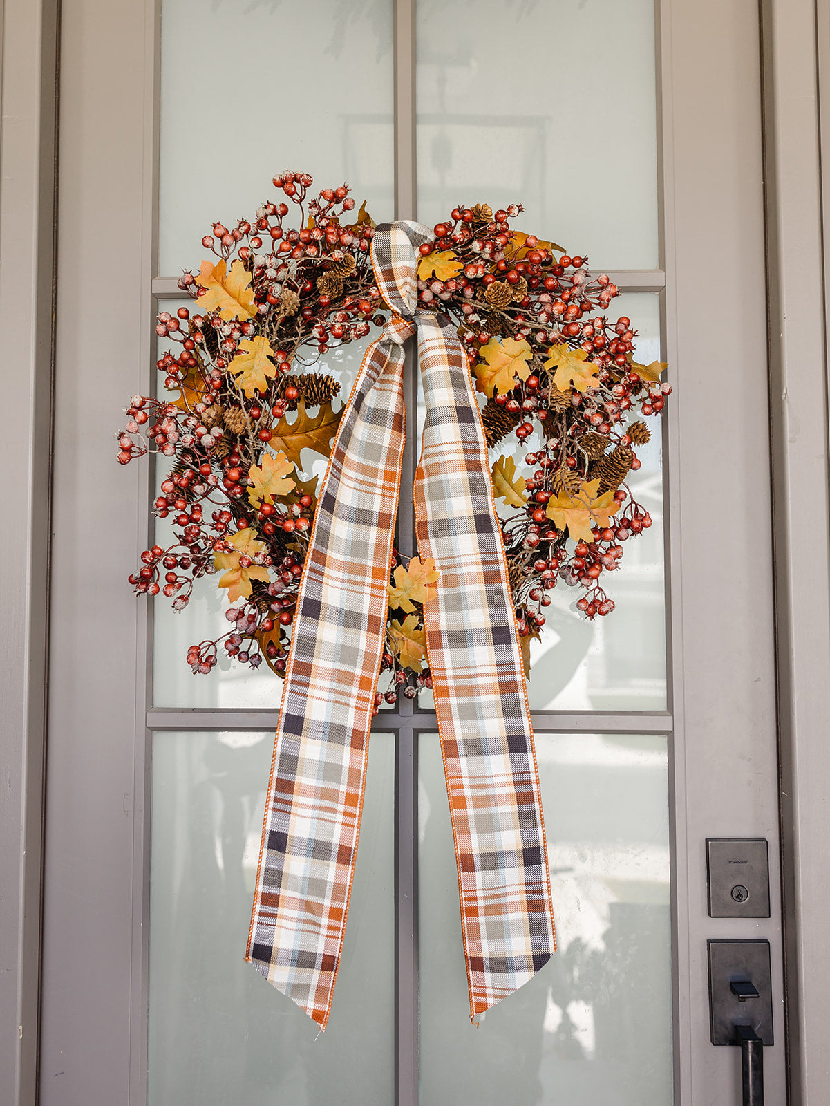 Rosehip Fall Pinecone Wreath - 30"