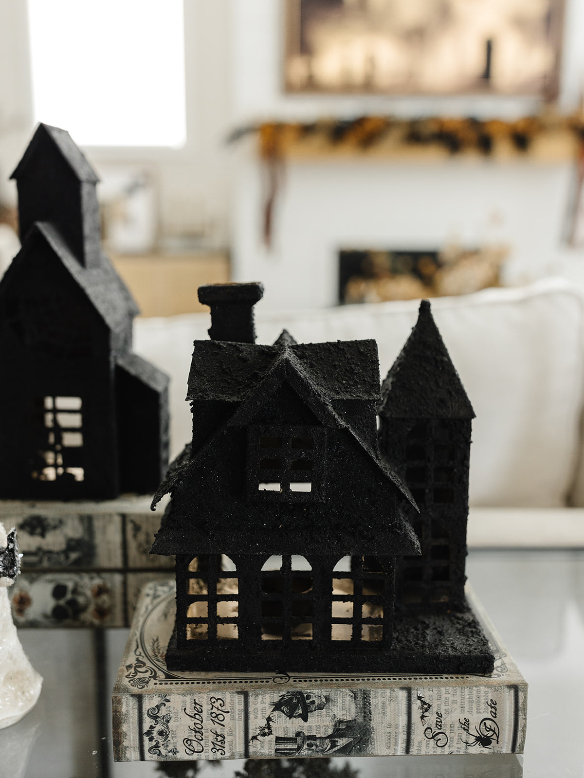 Metal Haunted House - 2 Styles