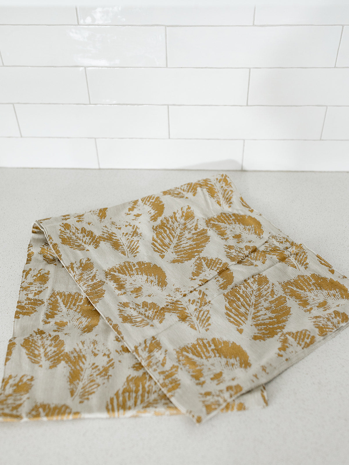 Gold Leaf Fall Table Runner