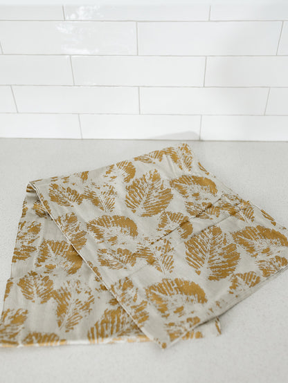 Gold Leaf Fall Table Runner