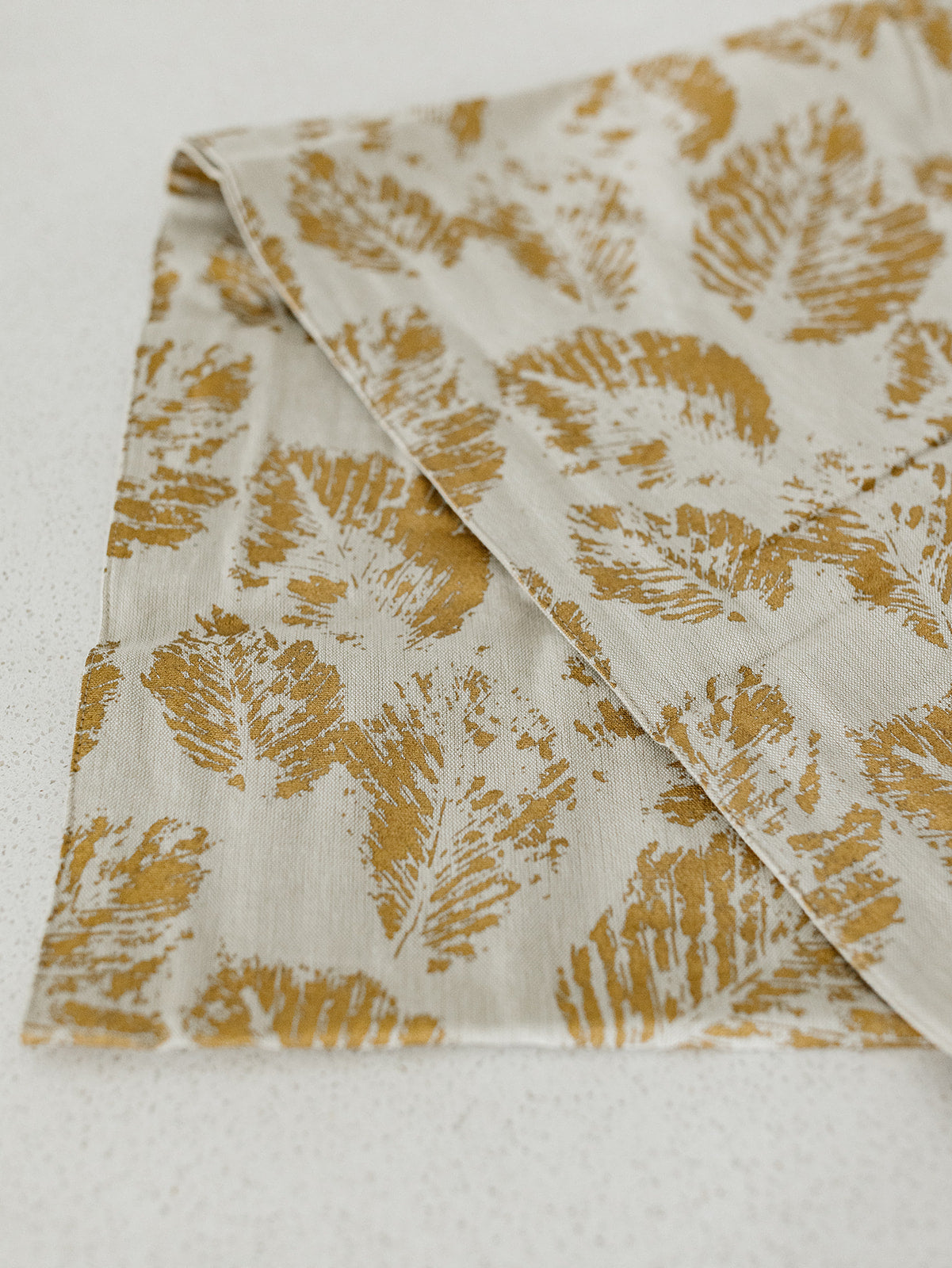 Gold Leaf Fall Table Runner