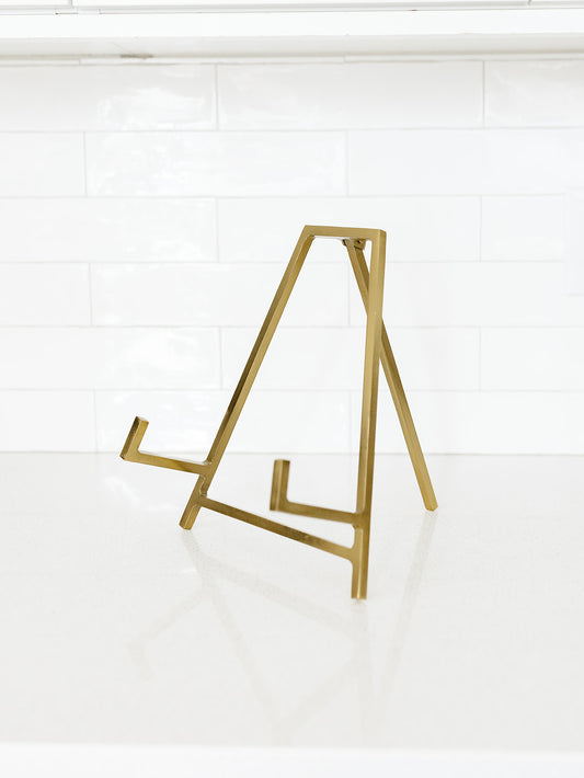 Logan Gold Easel - 15"x16"x18.75"