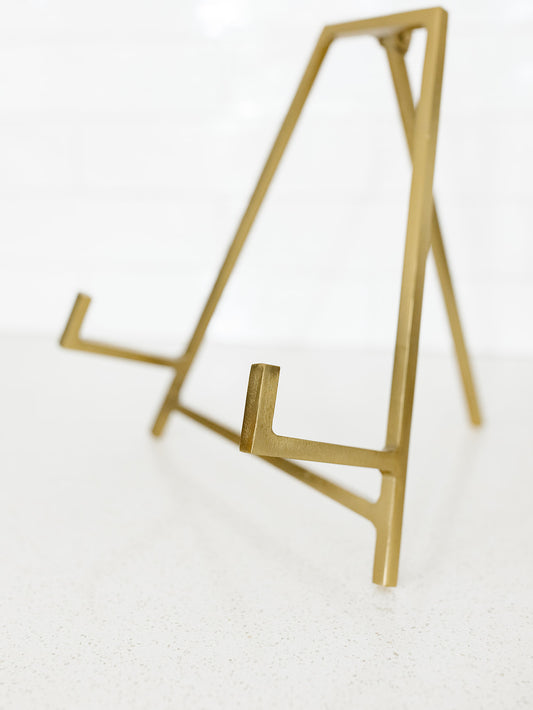 Logan Gold Easel - 15"x16"x18.75"