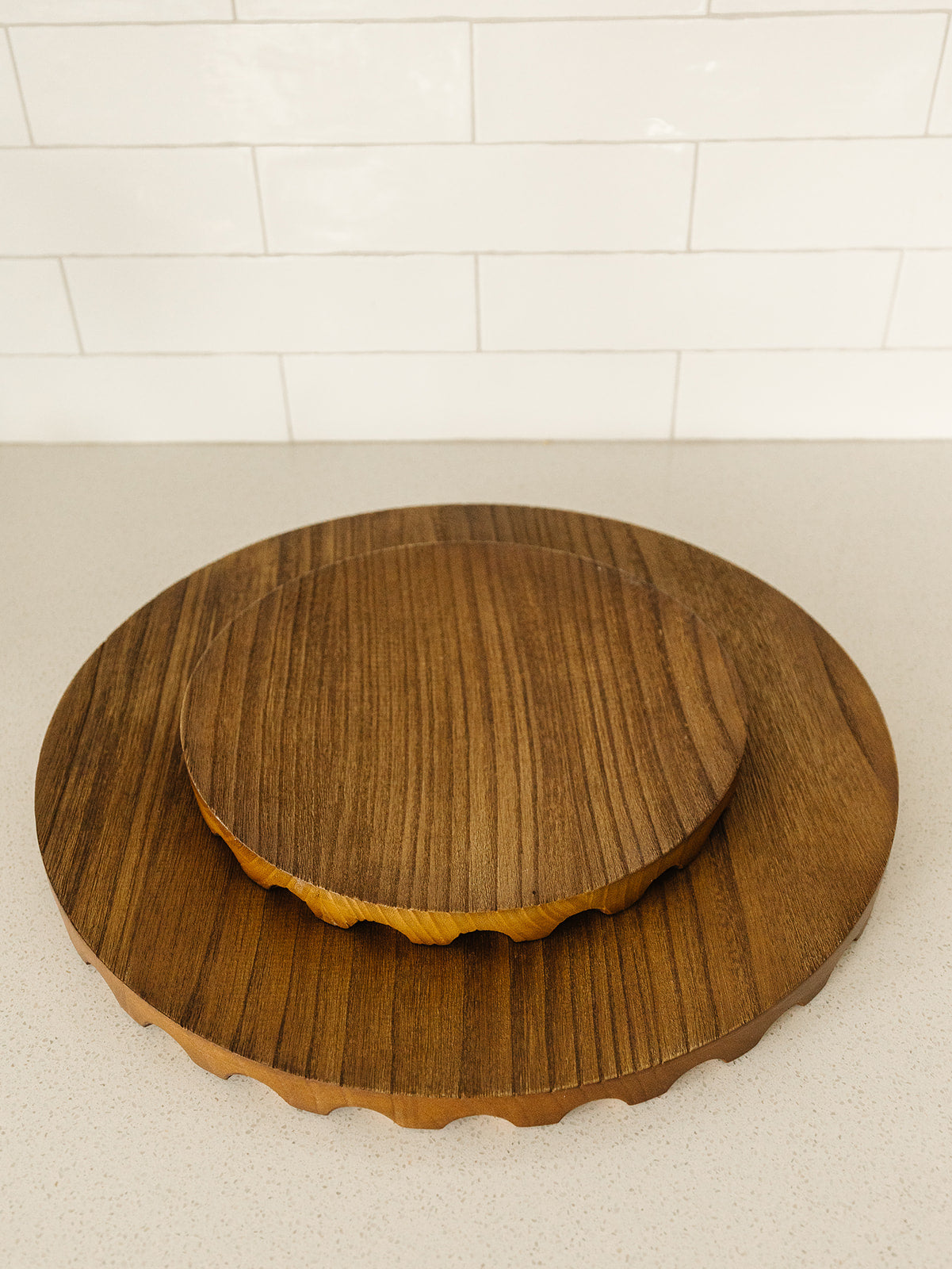 Waverly Round Tray - 2 Sizes