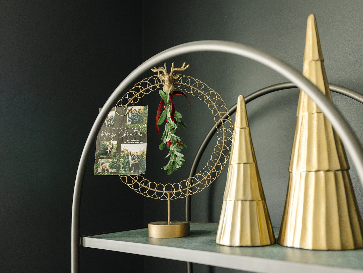 Round Wire Christmas Card Holder