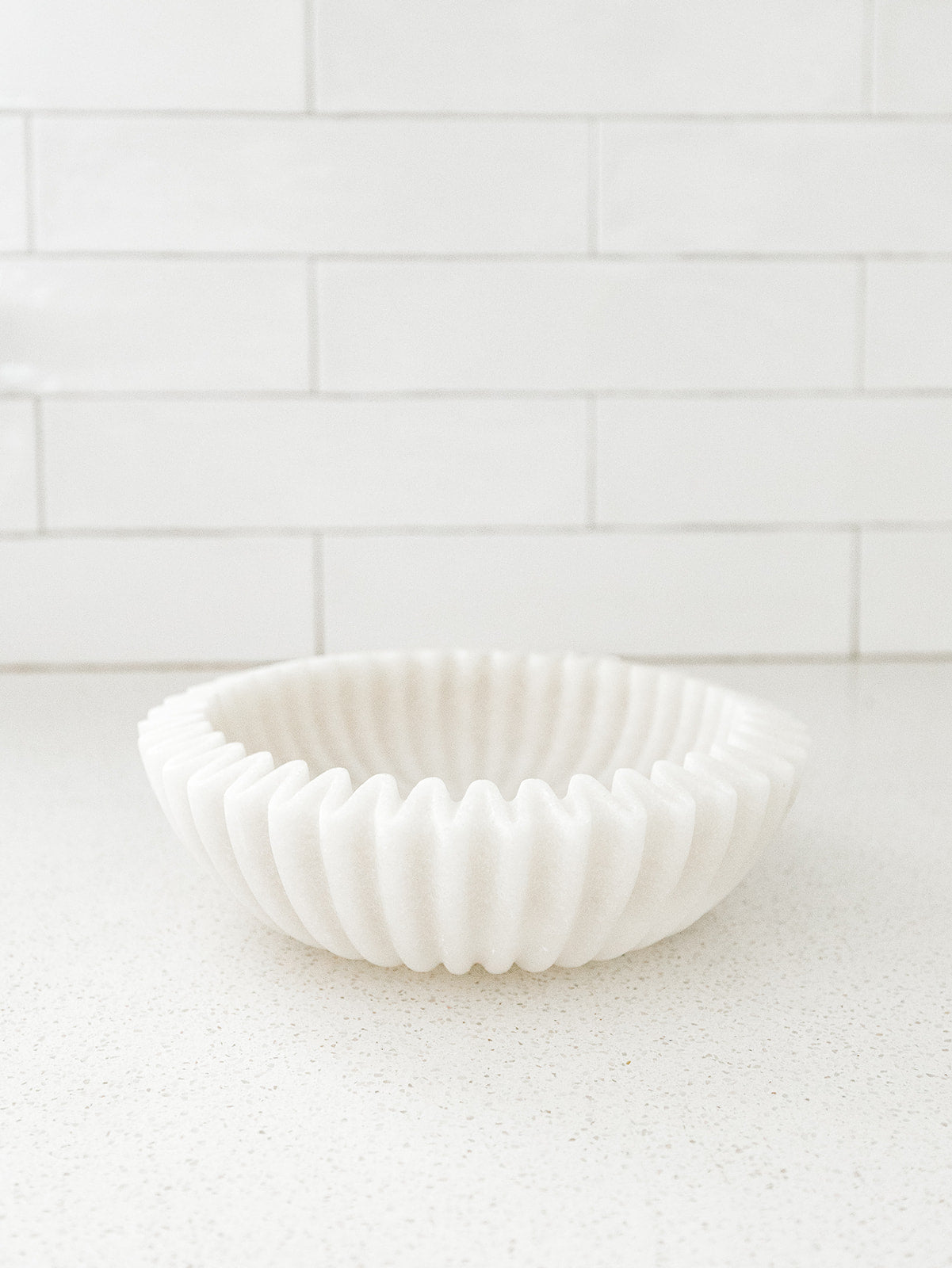 Ruffled Resin Marble Bowl