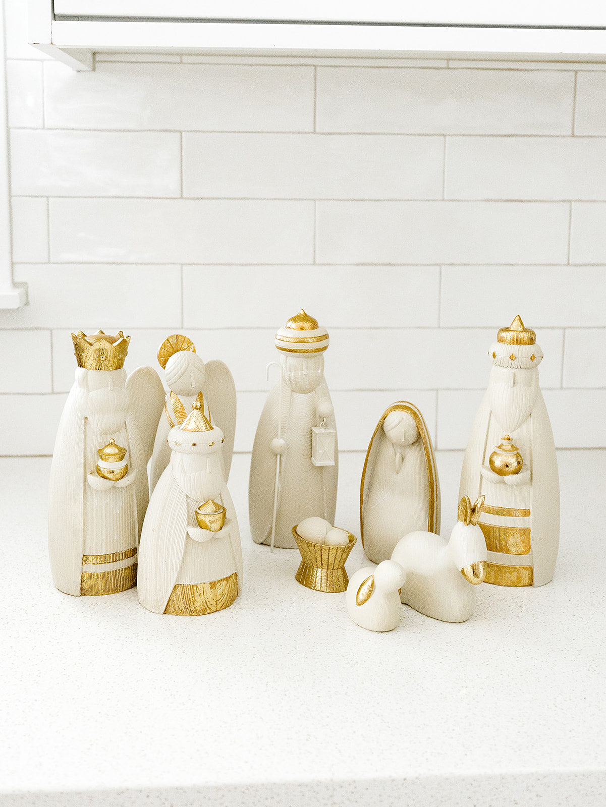 Beige and Gold Nativity - 9 Pieces