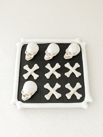 Skull & Skeleton Tic Tac Toe