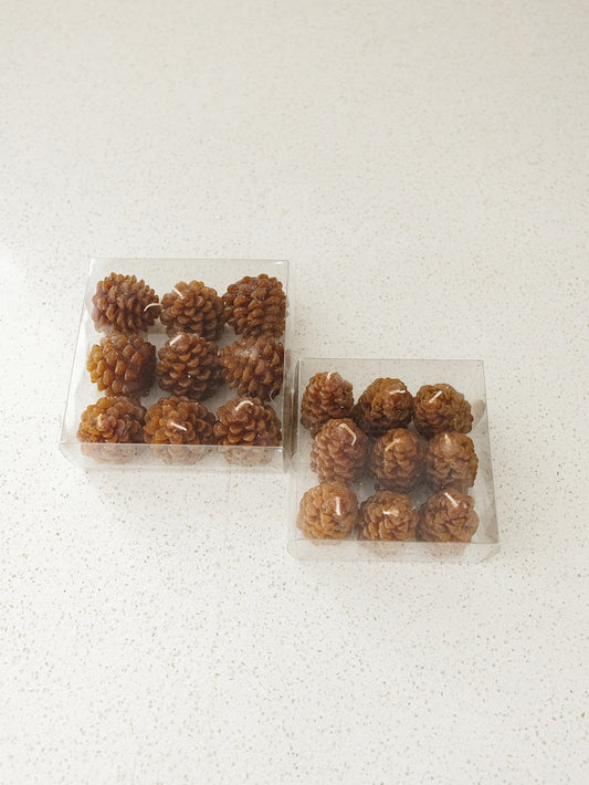 Pinecone Shaped Tealights - 2 Sizes - Set of 9