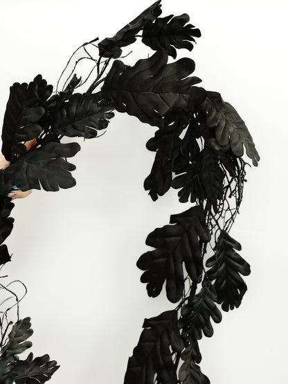 Black Oak Leaf Garland