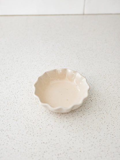 Scalloped Bowl - 3 Colors -