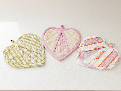 Quilted Waffle Weave Heart Shaped Pot Holders - Set of 3